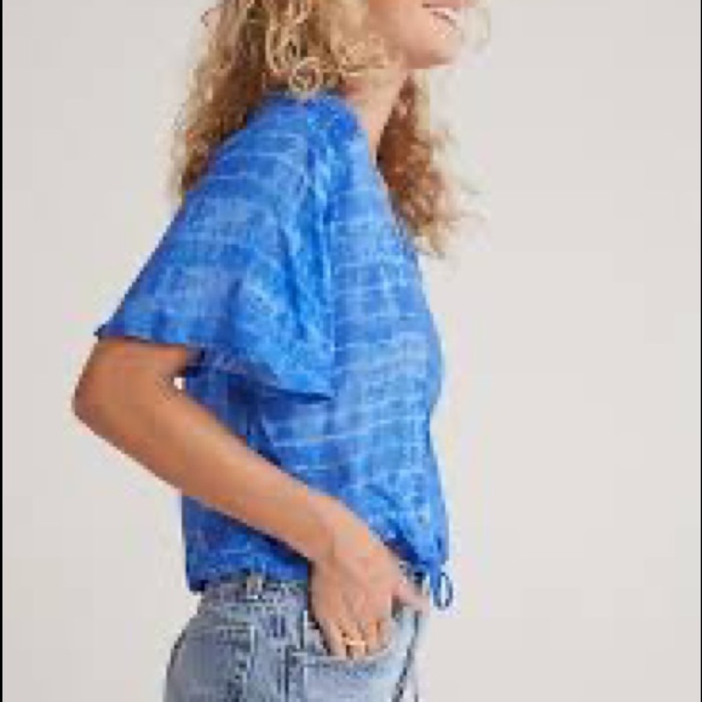 Bella Dahl Smocked Yoke Top BELL Blue Sky Small